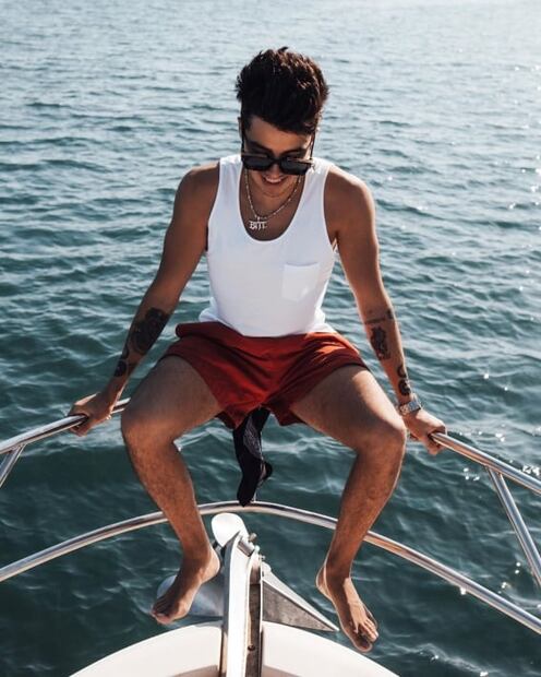 5 fotos de Mario Bautista en traje de baño para sobrevivir la cuarentena