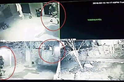 Graban a policías cuando golpean a familia en su casa en Coahuila