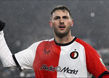 Santiago Giménez tendrá despedida especial en Feyenoord; aún no reporta con el Milan