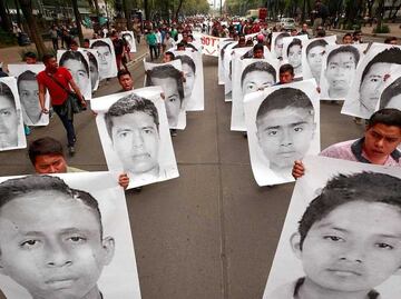 Detienen al general José Rodríguez Pérez por la desaparición de los 43 normalistas de Ayotzinapa