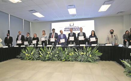 Innecesaria, una reforma electoral, afirma Córdova