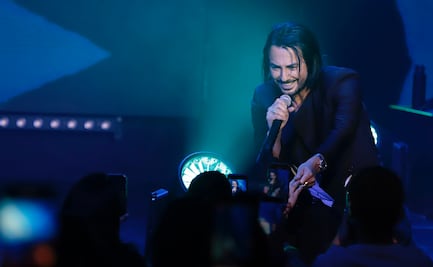 Presentó Beto Cuevas "Digan lo que digan" en el foro Totalplay