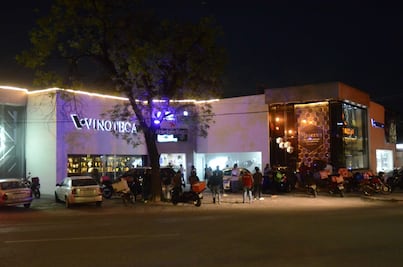 Realizan compras de pánico de cerveza en Nuevo León