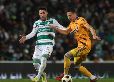 Thauvin de Tigres y Alessio de Santos, los fiascos europeos del torneo