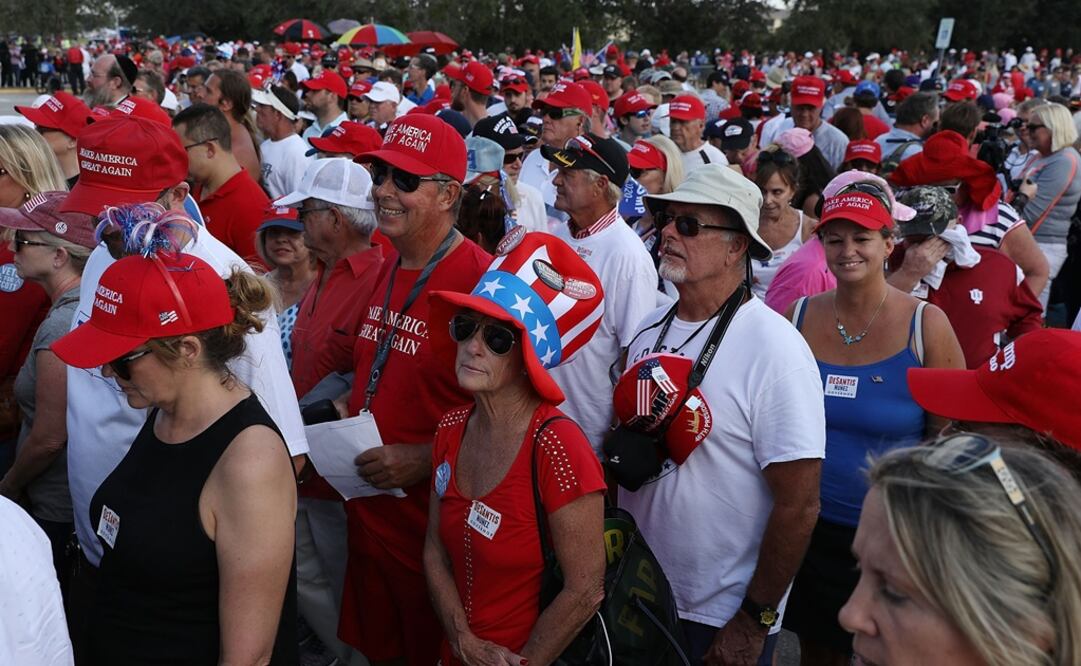 Defensores de la filosofía "America First" (Estados Unidos primero) cuestionaron el anuncio del lunes de Trump sobre el envío de armamento a Ucrania, incluyendo sofisticados sistemas antimisiles Patriot solicitados por el mandatario ucraniano, Volodímir Zelenski, cuyo costo asumirán los aliados europeos, no Estados Unidos. Foto: AFP