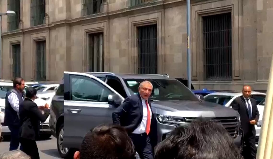 Al conclave también llegó Adán Augusto López Hernández, secretario de Gobernación.