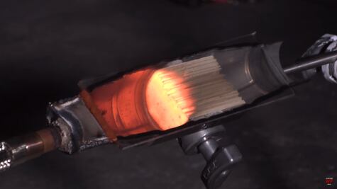 Cómo funciona un convertidor catalítico