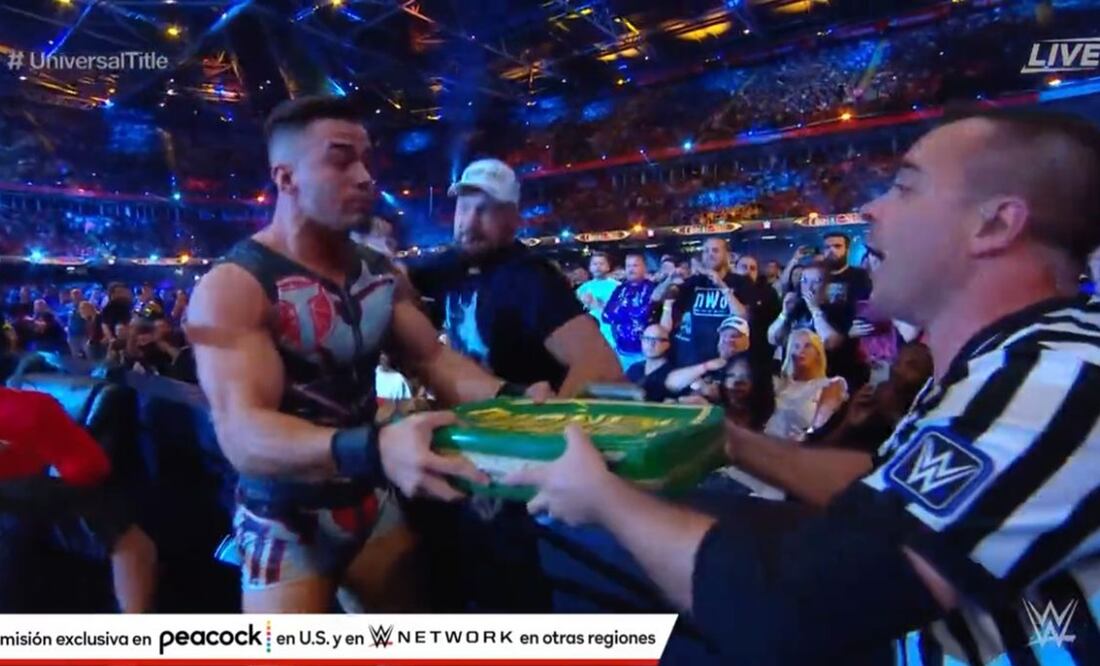 El boxeador británico se llevó los reflectores / Foto: Especiales