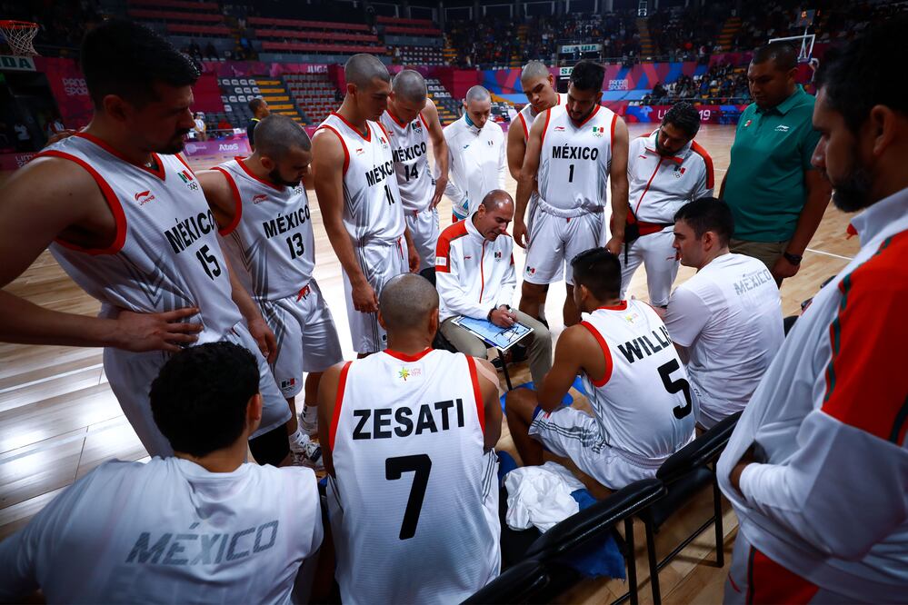 El equipo de baloncesto mexicano que participó en los Juegos Panamericanos de Lima (Imago7).