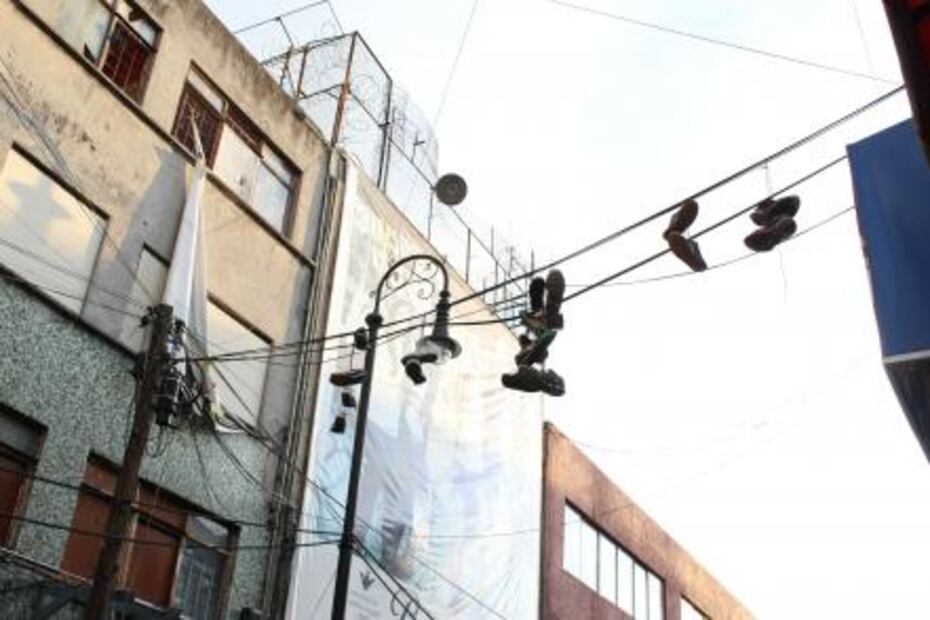 ¿Qué significa cuando en México se dice “ya colgó los tenis”?