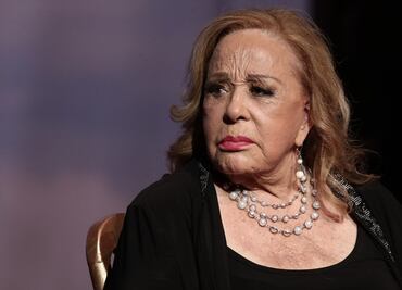 Reportan que Silvia Pinal está hospitalizada