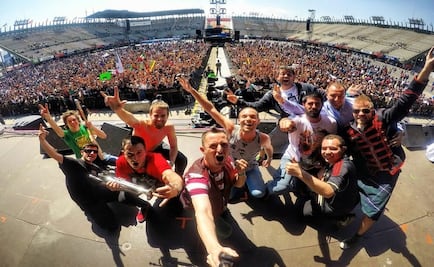 La Pegatina, Driven y Mexican Juligans, en segundo día del Vive Latino 2017