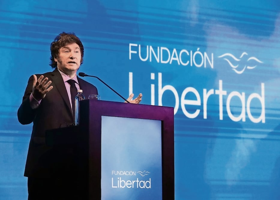 Javier Milei, mandatario argentino, durante un acto organizado por la Fundación Libertad, en Rosario. Foto: EFE / Presidencia de Argentina