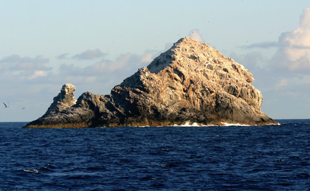 El volcán más grande del mundo alcanza cuatro mil 500 metros de altura. Foto: Andy Collins. NOAA