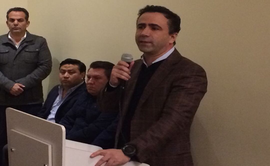 Alejandro González Murillo renuncia al PES; protesta por alianza PT y Morena