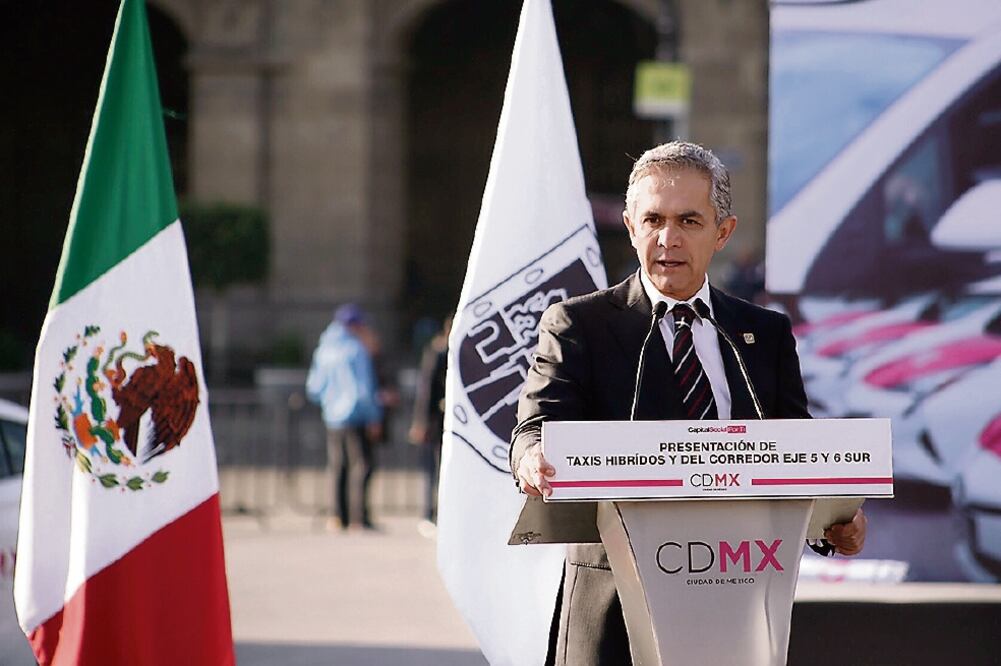 Planes. El jefe de Gobierno aseguró que su interés está en encabezar el proyecto del gobierno de coalición (CORTESÍA)