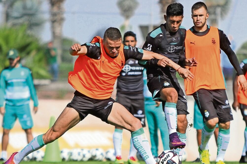 Los Rojinegros quieren aprovechar el mal paso de los santistas (ARMANDO MARÍN. JAM MEDIA)