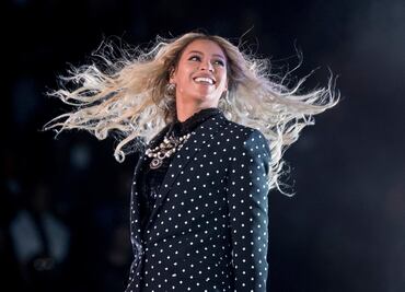 Beyoncé se une a otras súper estrellas para graduación virtual