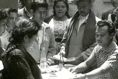 Se cumplen 65 años de las reformas que permitieron votar a las mujeres