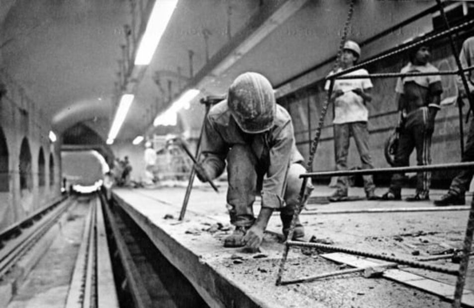 Cinco décadas de continua construcción