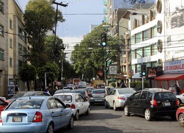 Autos con engomado verde no circulan este jueves, 18 de marzo