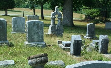 Viuda provoca debate tras contar en Tik Tok que le negó a la amante de su esposo ir al entierro