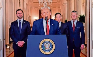 Trump asegura que flota enviada a Irán está lista para actuar como en Venezuela; "el tiempo corre... Lleguen a un trato", dice