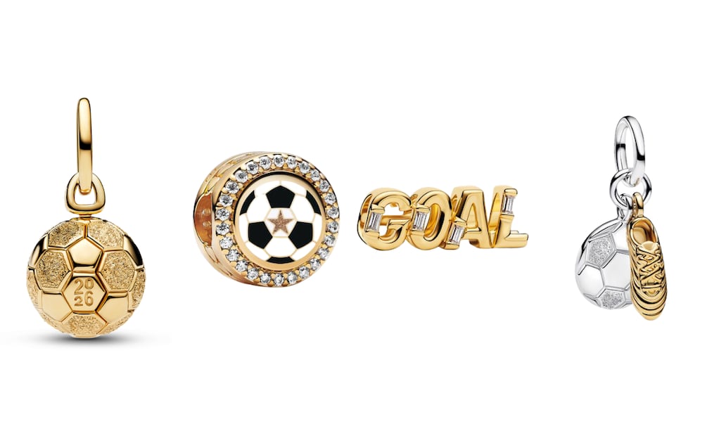 Si tu pasión es el futbol, estos charms son ideales para ti. Foto: Cortesía Pandora