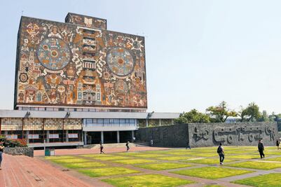 Biblioteca Central de CU, una joya por fuera y por dentro