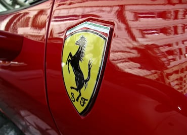 SUV de Ferrari podría llegar con motor híbrido