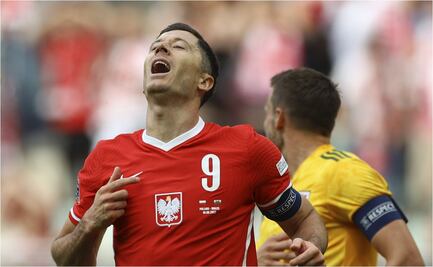 Herbert Haine: Lewandowski jugará en Alemania la próxima temporada