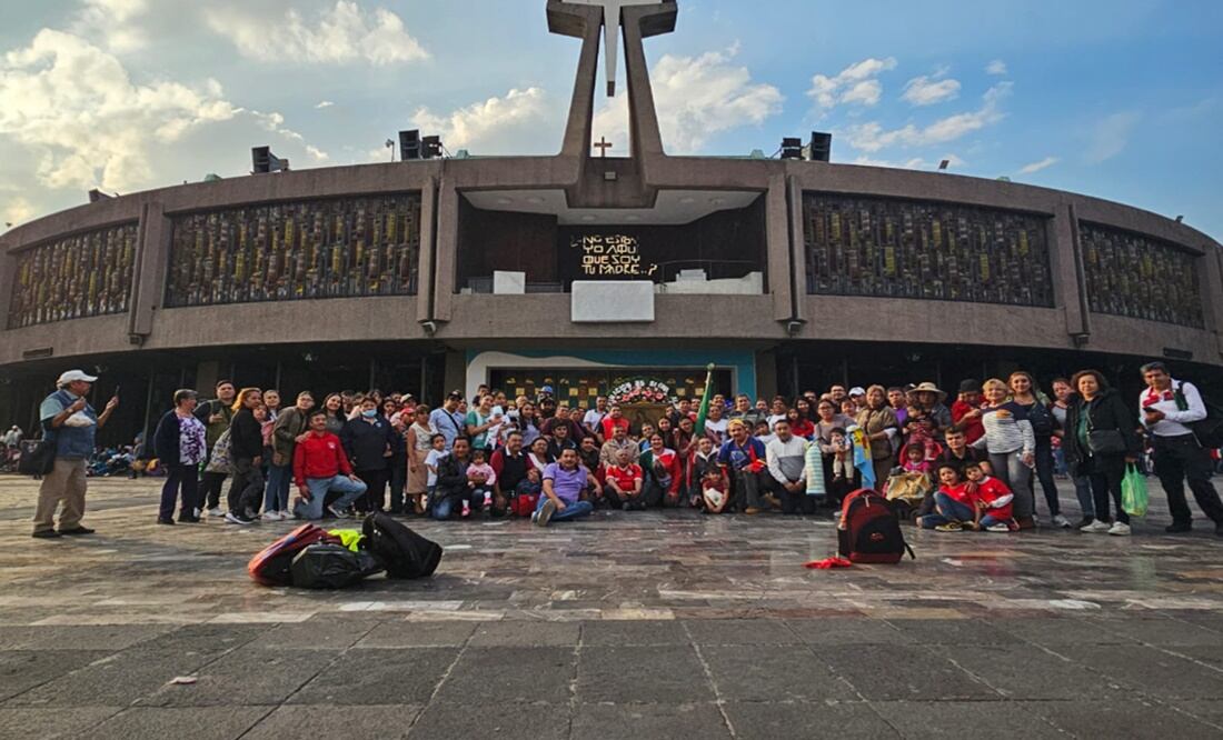 Cientos de peregrinos provenientes de estados como Veracruz, Yucatán, Oaxaca y Campeche ya han llegado a la Ciudad de México para celebrar el Día de la Virgen de Guadalupe en La Villa. Foto: Jorge Medellín