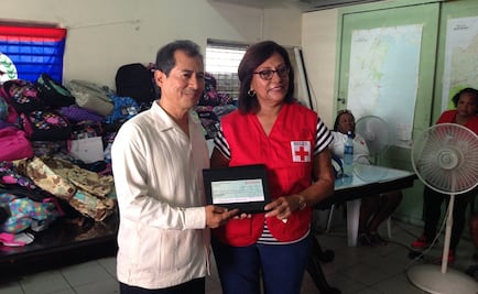 México entrega donativo a Belice por huracán Earl