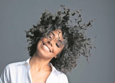 Fela Domínguez hace de su caos su primer gran disco