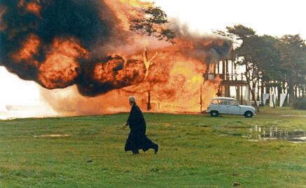 "Under the cloud" alerta sobre los peligros de la energía nuclear y la IA