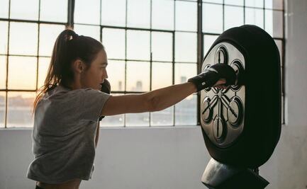 Lanzan saco de box inteligente para entrenar en casa