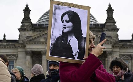 Policía de Irán empieza a vigilar con cámaras a las mujeres sin hiyab