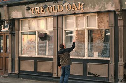 Crítica de "El último bar", película del veterano Ken Loach