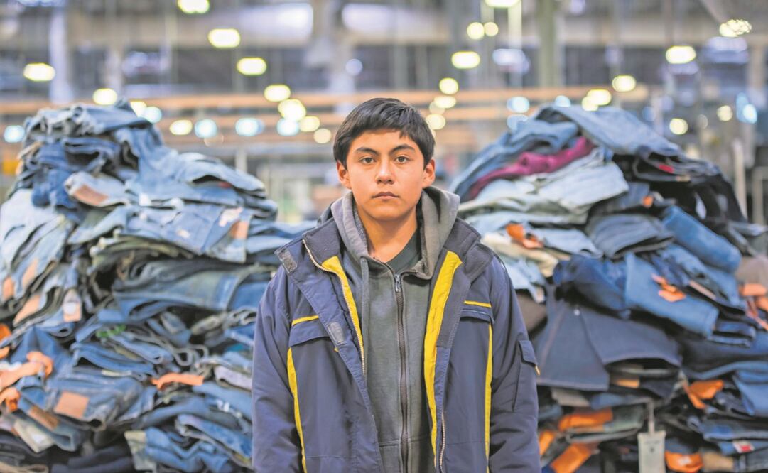 DISTRIBUCIÓN y armando pereda. el universal Esta es la primera película de Hatzín Navarrete, quien tenía 13 años al filmar; Lorenzo, a la derecha