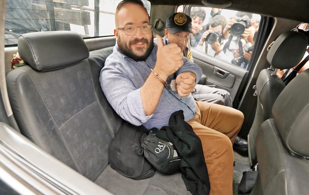 Javier Duarte aceptóayer ser extraditadoa México,dondese le acusade lavado de dineroy delincuencia organizada (LUIS CORTÉS. EL UNIVERSAL)