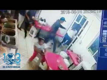 Captan asalto en 30 segundos a comensales de taquería en Iztapalapa
