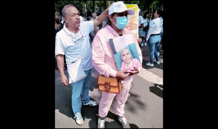 "Aún siento rabia y mucha”: madre de Xóchitl, víctima del desabasto de quimios para niños 