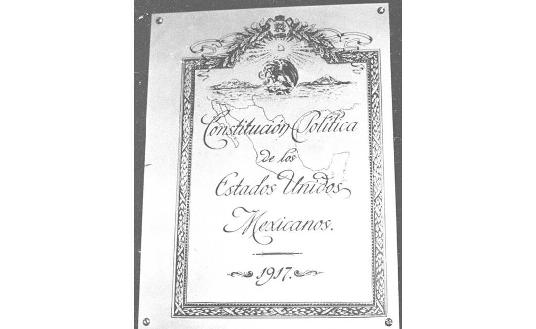 El castellano o español, "denominaciones homogéneas", fue elegido y plasmado en las constituciones de las naciones recién creadas, se destacó en el homenaje. FOTO: Archivo.