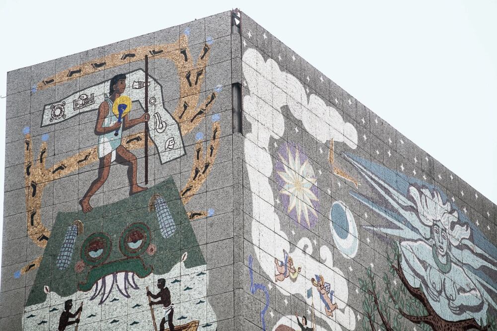El inmueble tiene obras de ocho muralistas y dos escultores (GERMÁN ESPINOSA. EL UNIVERSAL)