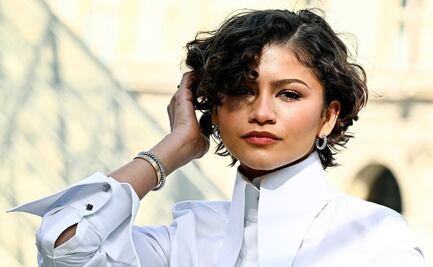 El elegante look de Zendaya en el desfile de Louis Vuitton