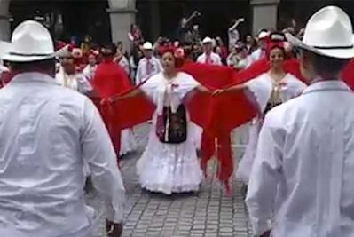 Rompen récord Guinness con son jarocho en Veracruz