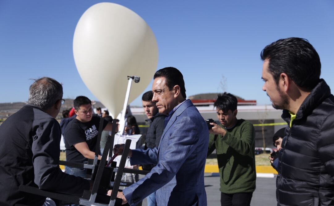 Omar Fayad Meneses, gobernador de Hidalgo, señaló que México puede ser competitivo en la búsqueda el conocimiento fuera del planeta. (FOTO: Especial)