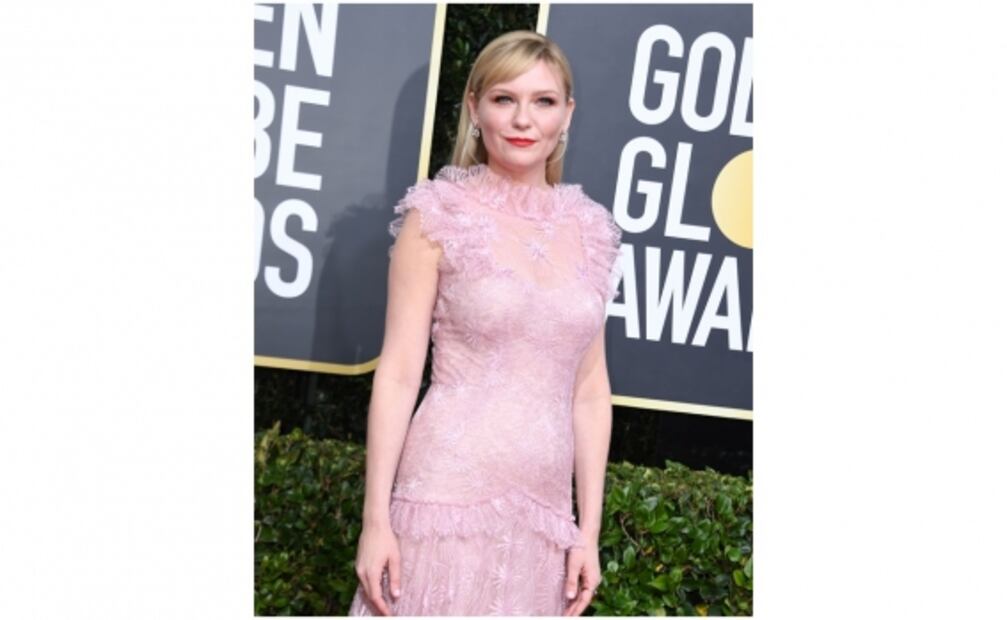 Arriban estrellas a la alfombra roja de los Globos de Oro