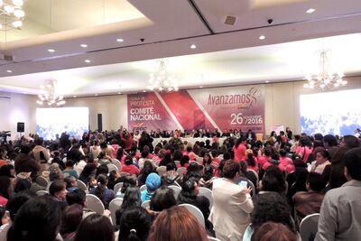 Busca CROC saldar “deuda” con mujeres mexicanas