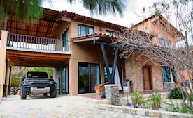 Sin pujas terreno en Tapalpa Coutry Club, donde murió "El Mencho"; Indep logra recaudar 50 mdp por inmuebles en subasta